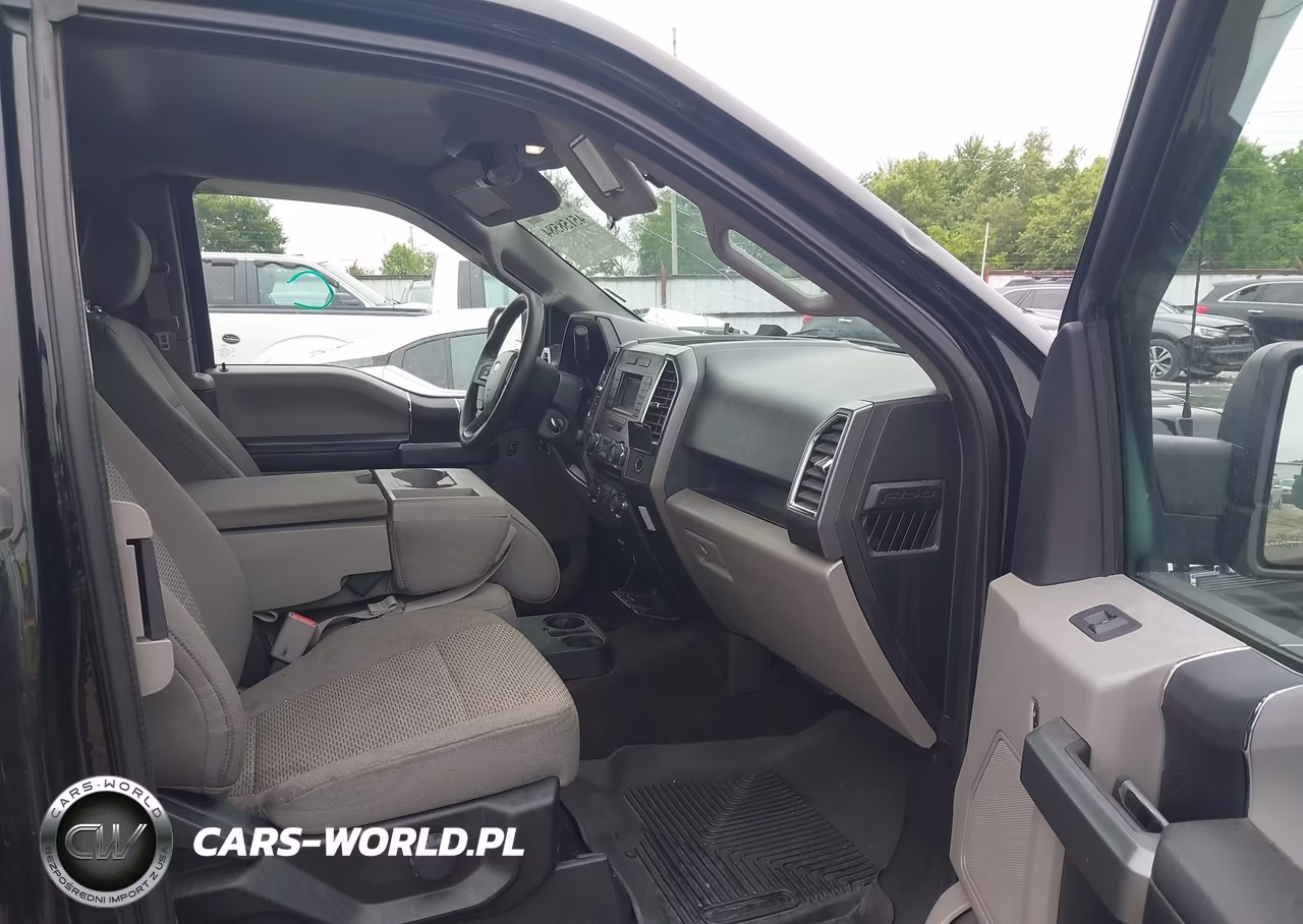 2017 Ford F-150 Xlt VIN:1FTEX1EP3HKC11996 - 5