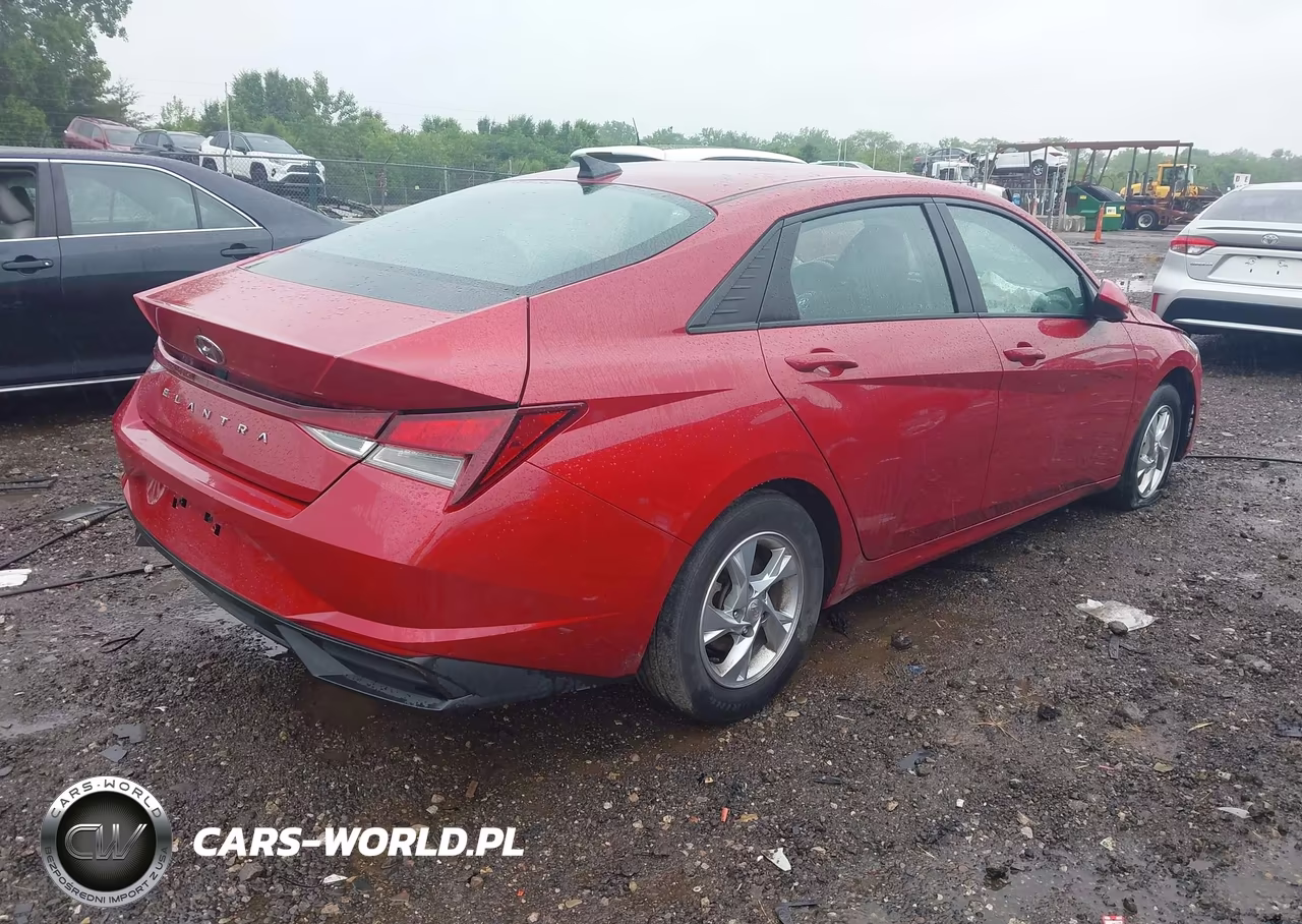 2021 Hyundai Elantra Se VIN:KMHLL4AG9MU121496 - 4