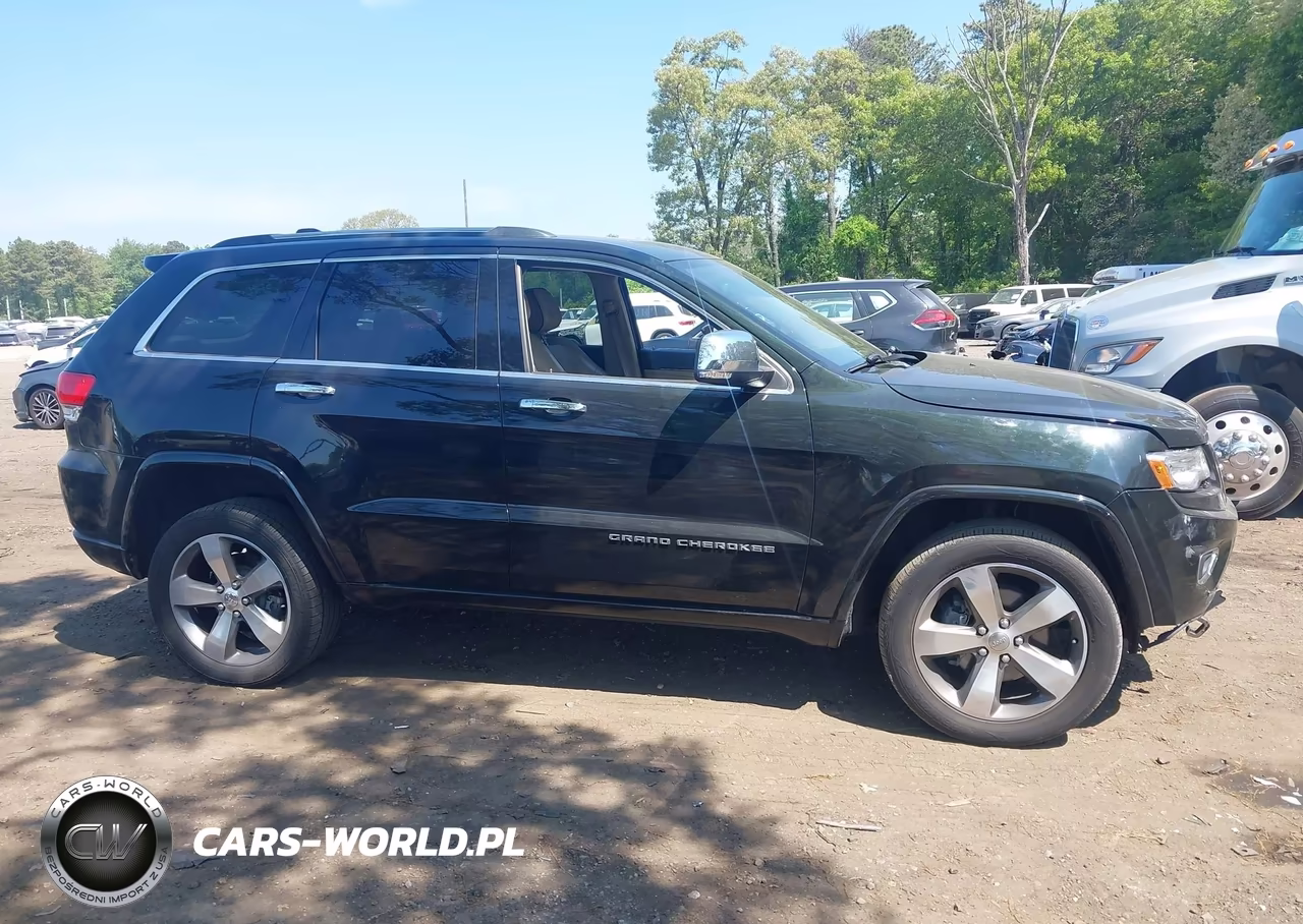2015 Jeep Grand Cherokee Overland VIN:1C4RJFCG4FC956881 - 13