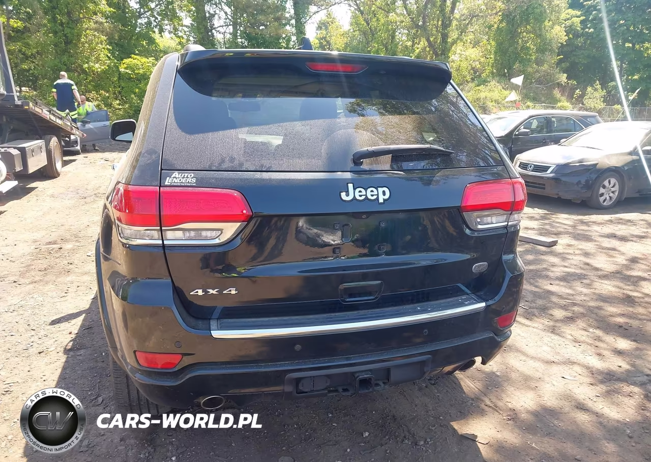 2015 Jeep Grand Cherokee Overland VIN:1C4RJFCG4FC956881 - 16