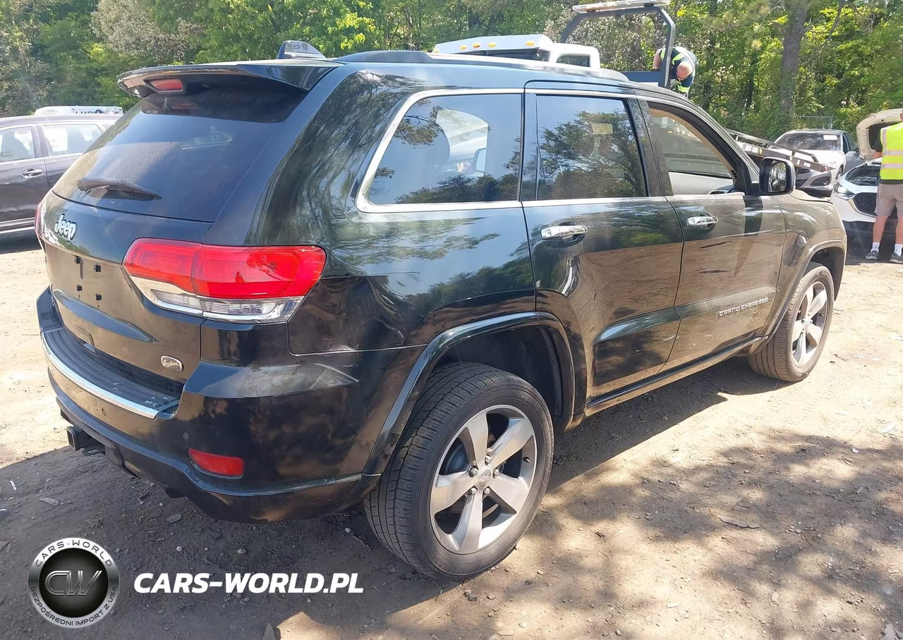 2015 Jeep Grand Cherokee Overland VIN:1C4RJFCG4FC956881 - 4