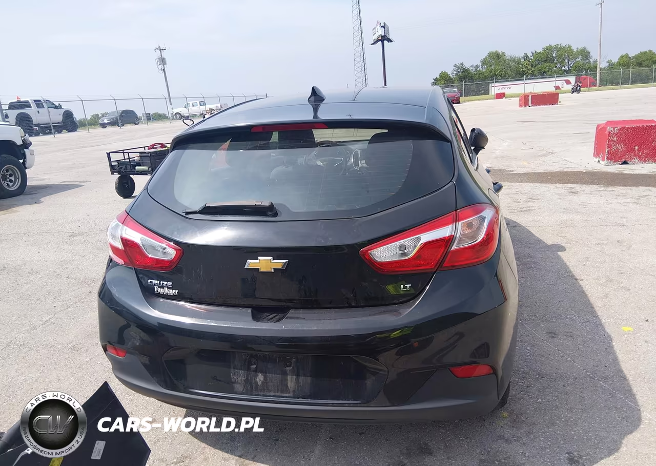 2018 Chevrolet Cruze Lt Auto VIN:3G1BE6SM3JS557940 - 17