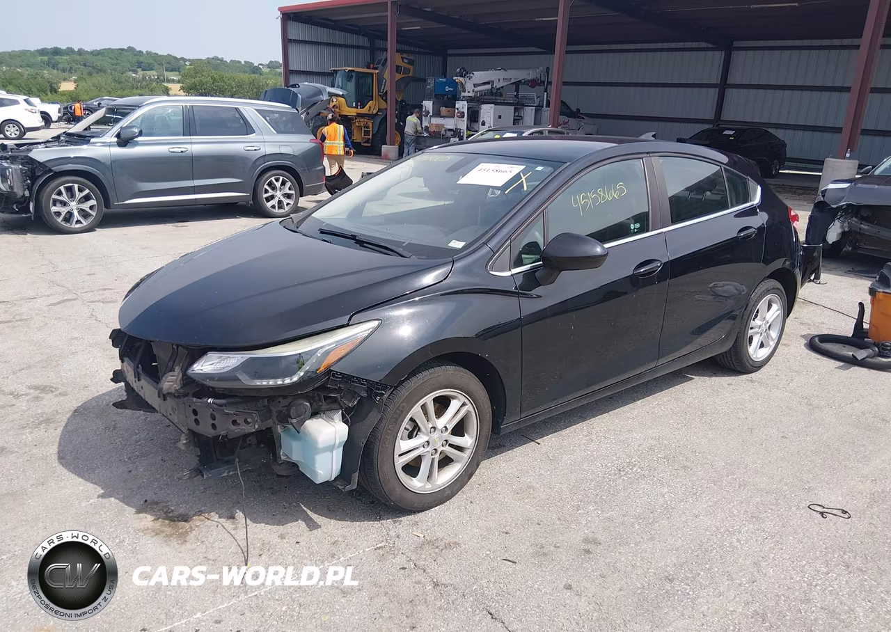 2018 Chevrolet Cruze Lt Auto VIN:3G1BE6SM3JS557940 - 2