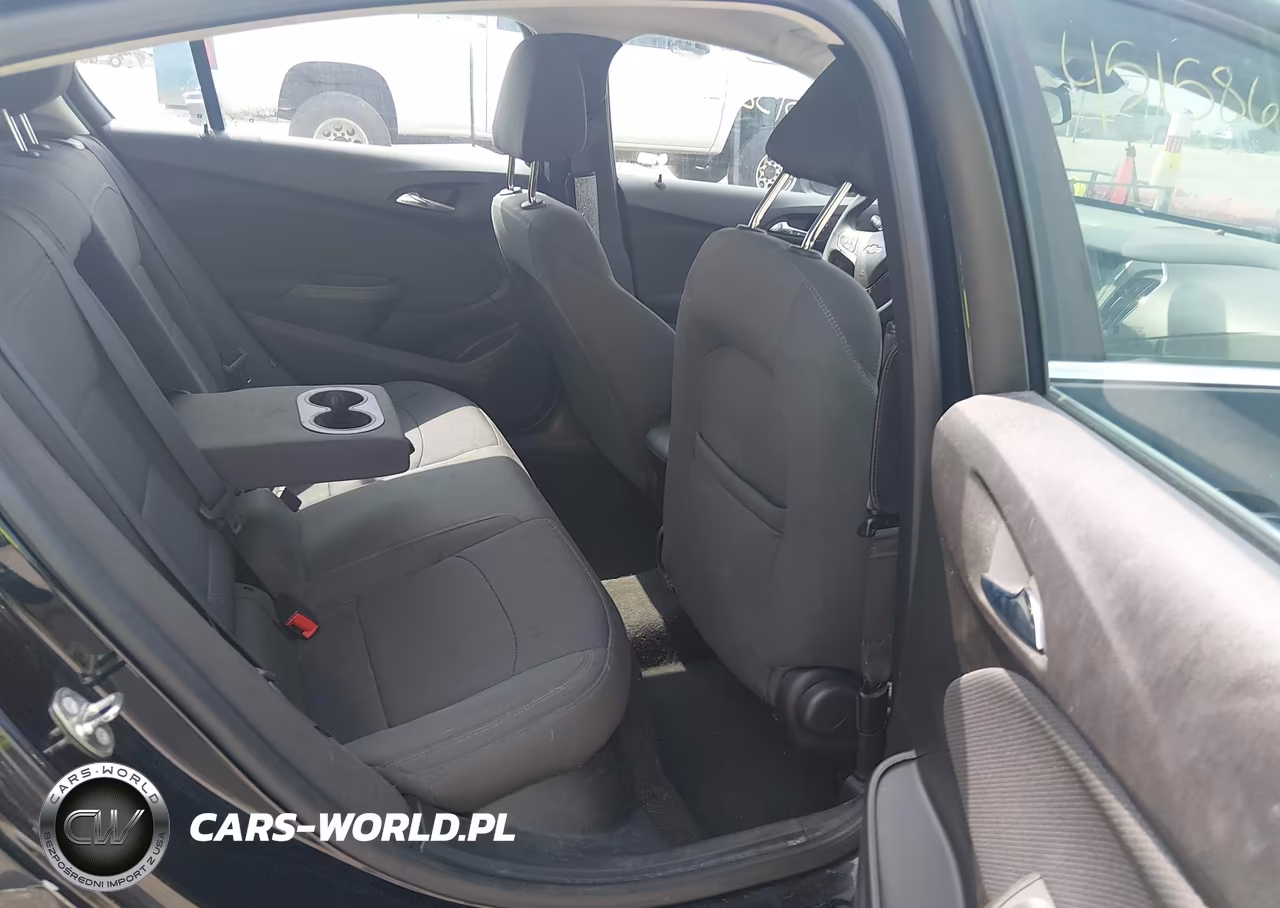 2018 Chevrolet Cruze Lt Auto VIN:3G1BE6SM3JS557940 - 8