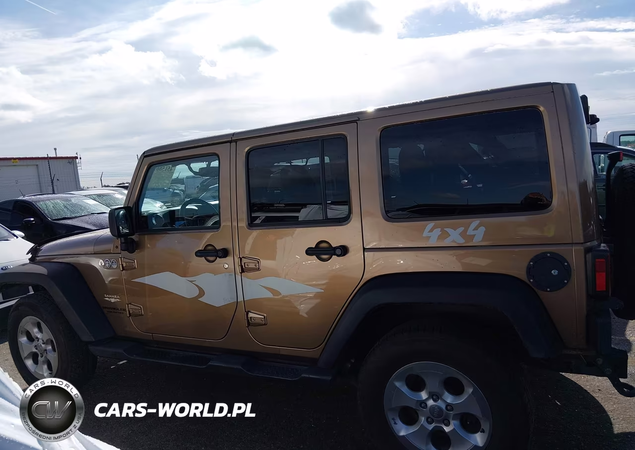 2015 Jeep Wrangler Unlimited Sahara VIN:1C4BJWEG1FL676902 - 14