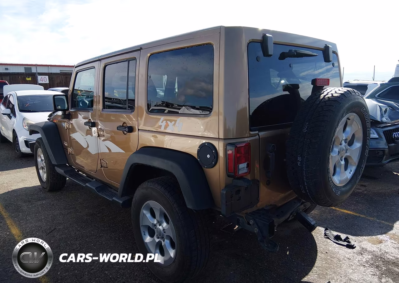 2015 Jeep Wrangler Unlimited Sahara VIN:1C4BJWEG1FL676902 - 3