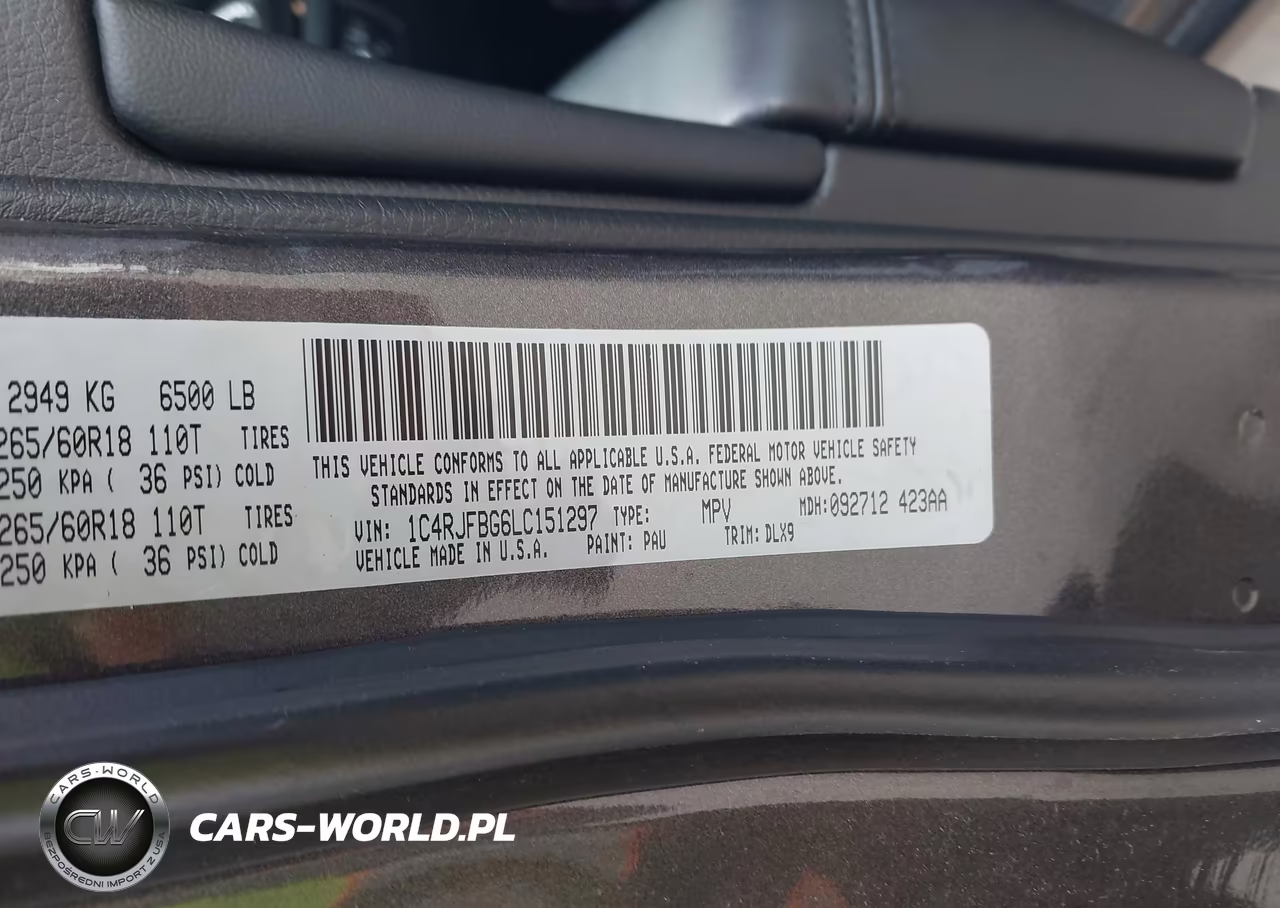 2020 Jeep Grand Cherokee Limited 4X4 VIN:1C4RJFBG6LC151297 - 9