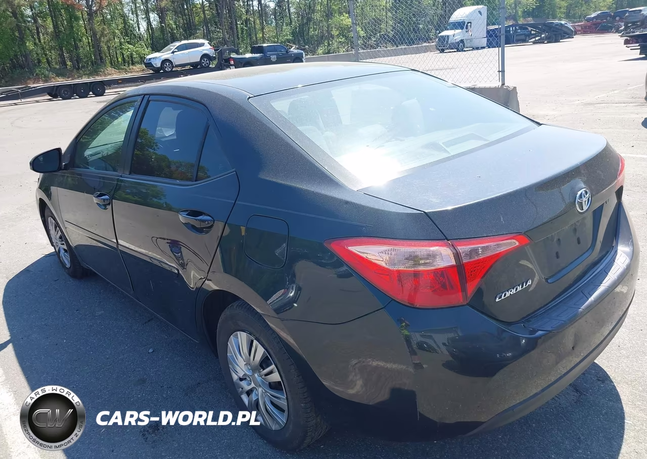2019 Toyota Corolla L VIN:2T1BURHE9KC142776 - 3
