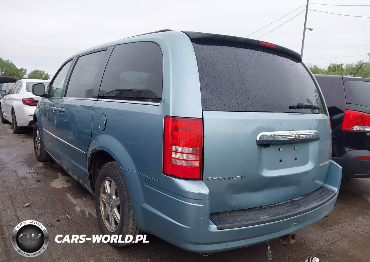 2010 Chrysler Town & Country Touring VIN:2A4RR5D11AR406416 - 3