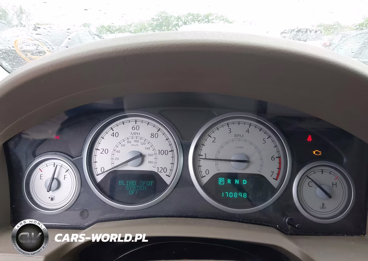 2010 Chrysler Town & Country Touring VIN:2A4RR5D11AR406416 - 7