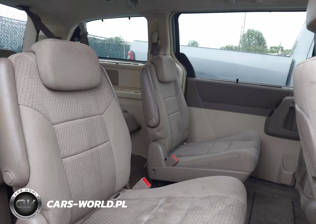 2010 Chrysler Town & Country Touring VIN:2A4RR5D11AR406416 - 8