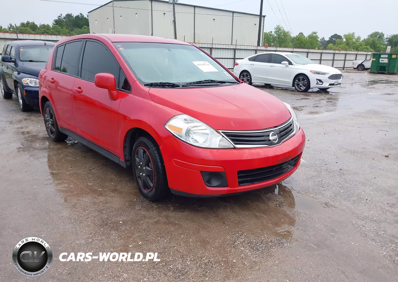 2011 Nissan Versa 1.8S