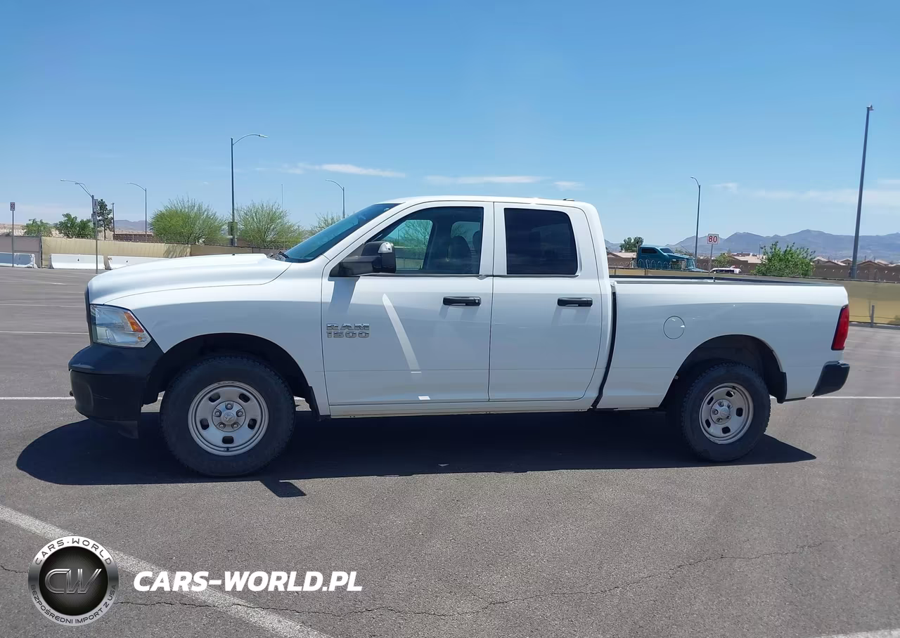 2018 Ram 1500 Tradesman 4X4 6'4 Box VIN:1C6RR7FG5JS297175 - 18