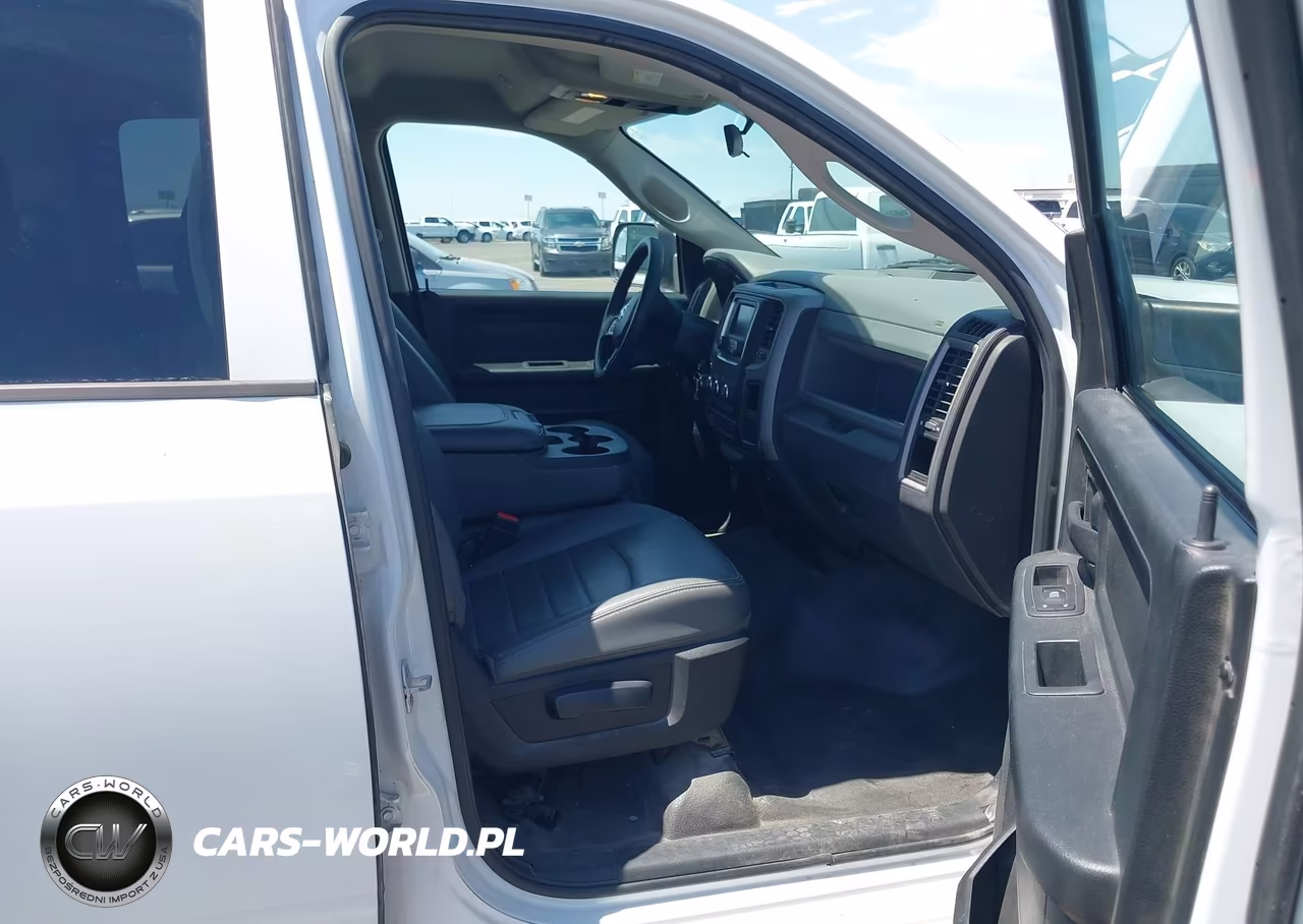 2018 Ram 1500 Tradesman 4X4 6'4 Box VIN:1C6RR7FG5JS297175 - 5