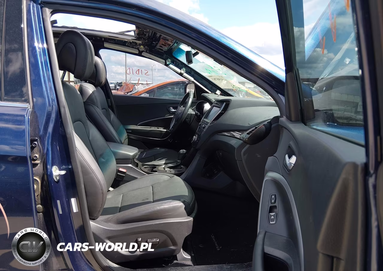 2017 Hyundai Santa Fe Sport 2.0T Ultimate VIN:5XYZW4LA0HG493301 - 5