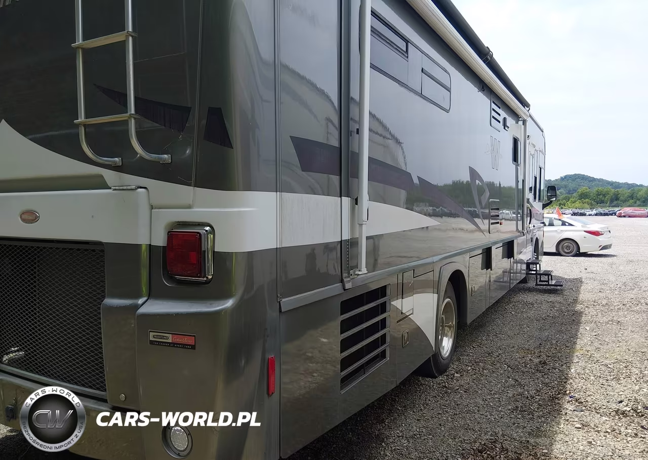 2007 Freightliner Chassis X Line Motor Home VIN:4UZACJDT47CZ44300 - 4
