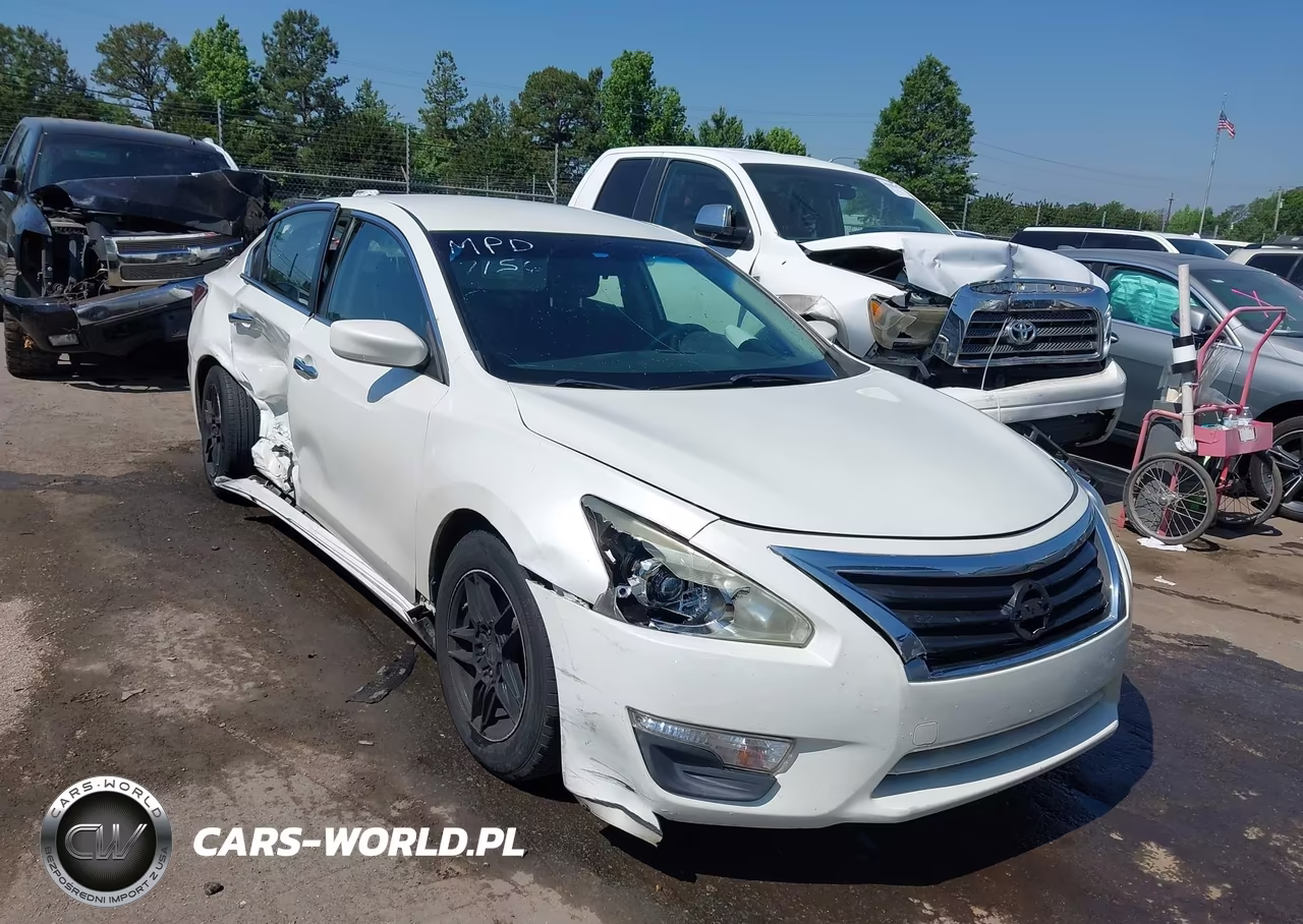 2014 Nissan Altima 2.5 S – zdjęcie 1 z 17