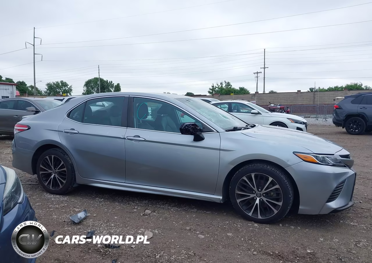 2020 Toyota Camry Se VIN:4T1G11AK7LU934036 - 14