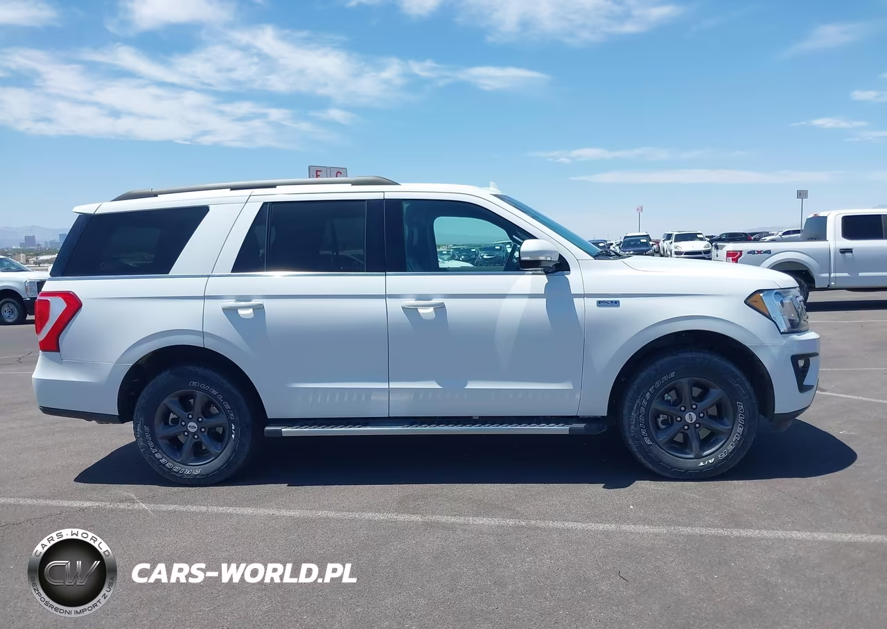 2021 Ford Expedition Xlt VIN:1FMJU1JT6MEA59789 - 16