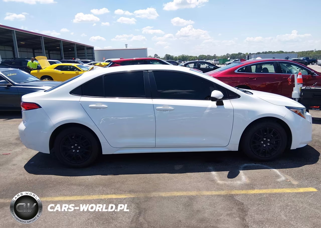 2023 Toyota Corolla Le VIN:JTDB4MEE4P3009141 - 13