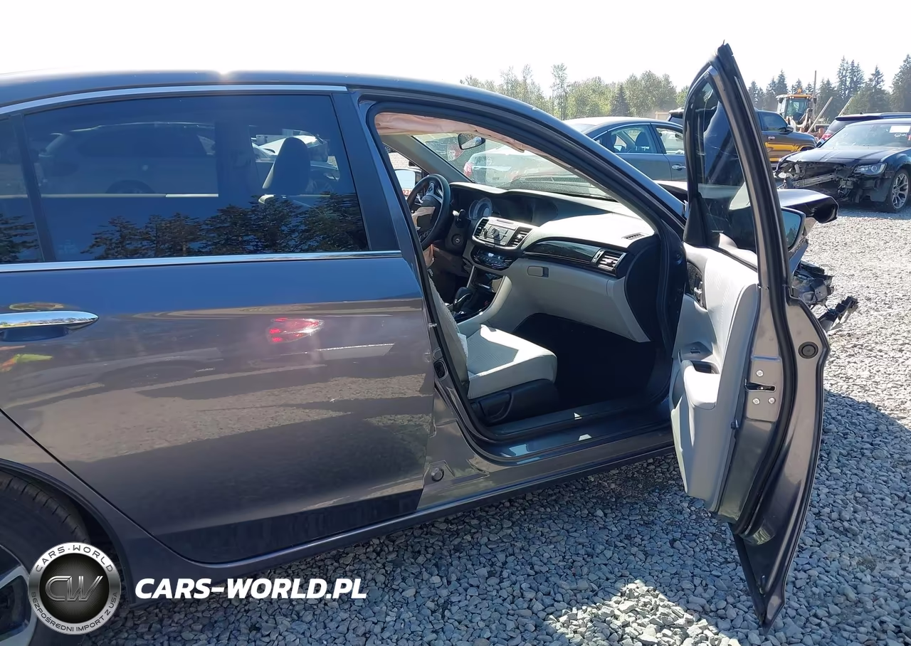 2017 Honda Accord Lx VIN:1HGCR2F36HA246221 - 5