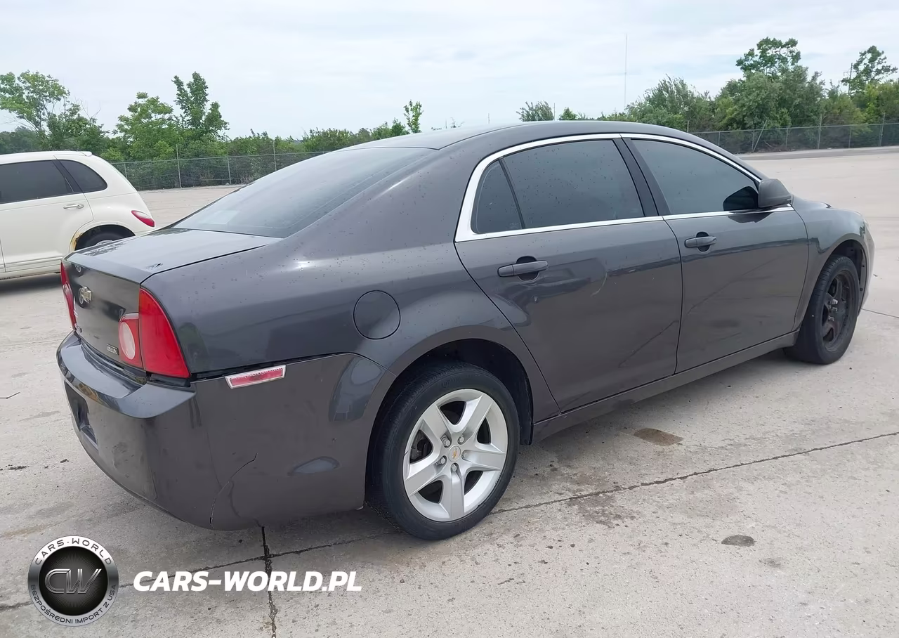 2011 Chevrolet Malibu Ls VIN:1G1ZA5EUXBF162854 - 4