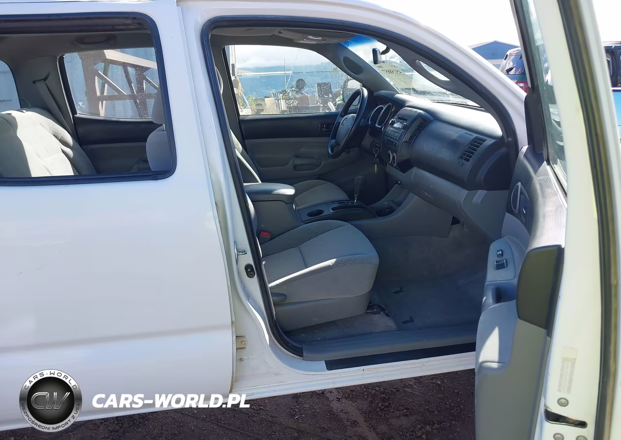 2009 Toyota Tacoma Base V6 VIN:3TMLU42N49M023888 - 5