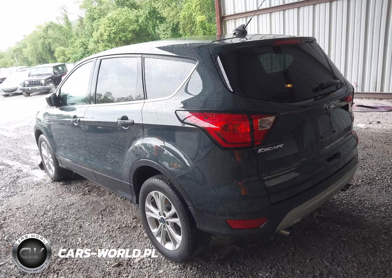 2019 Ford Escape Se VIN:1FMCU0GD4KUB75417 - 3