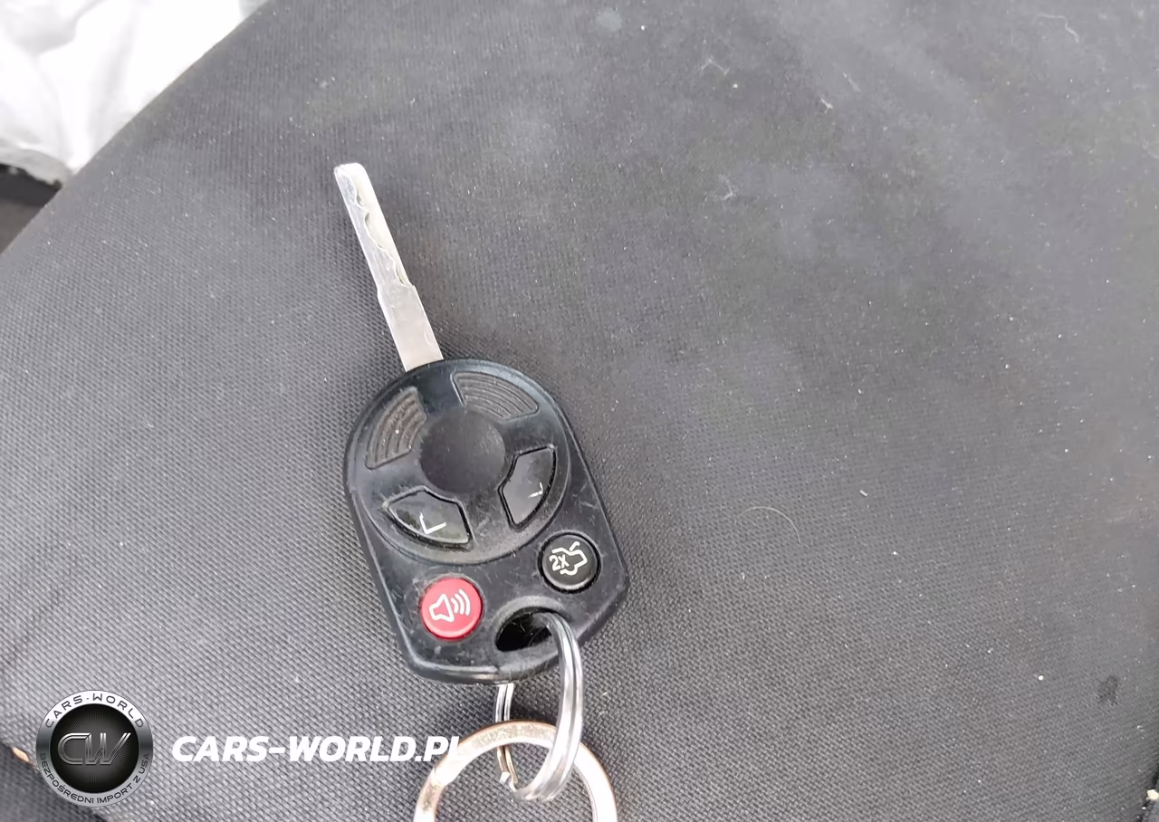 2017 Ford Focus Se VIN:1FADP3F24HL332403 - 11