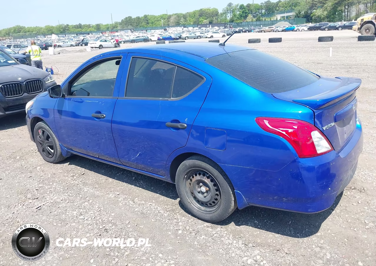2016 Nissan Versa 1.6 S+ VIN:3N1CN7AP1GL826469 - 3