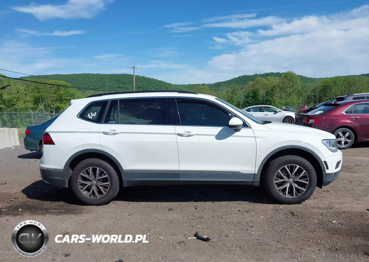 2020 Volkswagen Tiguan 2.0T Se-2.0T Se R-Line Black-2.0T Sel VIN:3VV2B7AX6LM043882 - 13