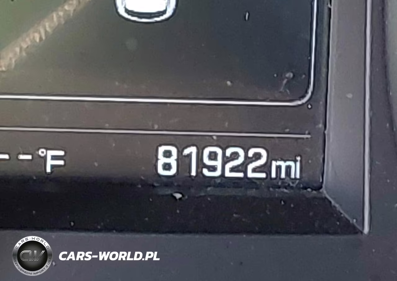 2018 Hyundai Santa Fe Sport 2.4L VIN:5XYZT3LB1JG571585 - 16