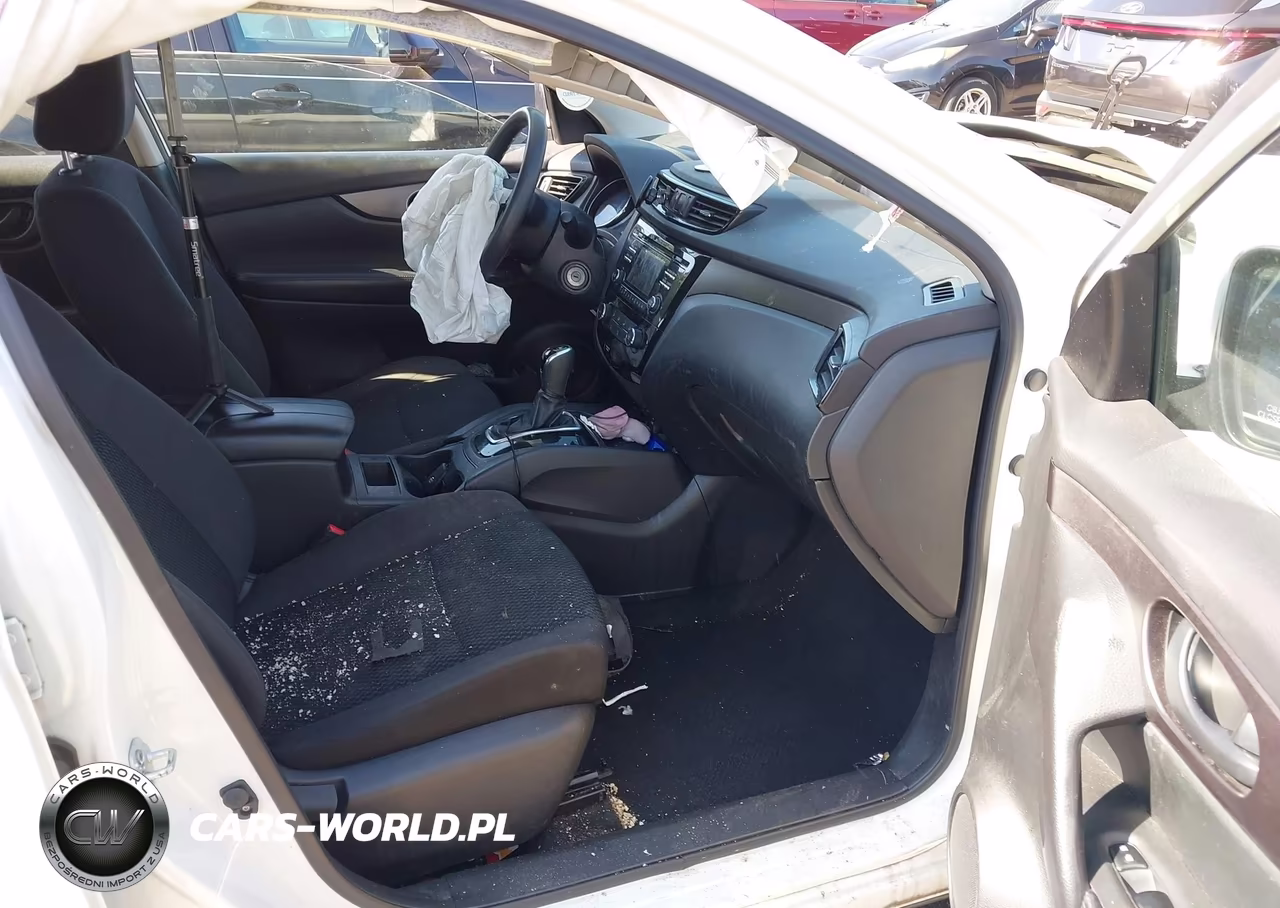 2017 Nissan Rogue Sport S VIN:JN1BJ1CR7HW118399 - 5