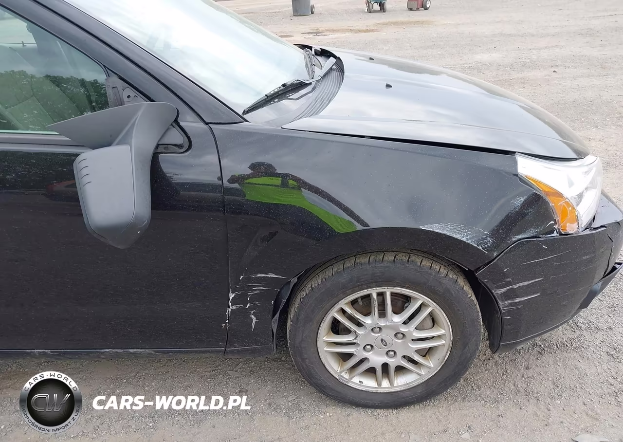 2010 Ford Focus Se VIN:1FAHP3FN8AW234667 - 12