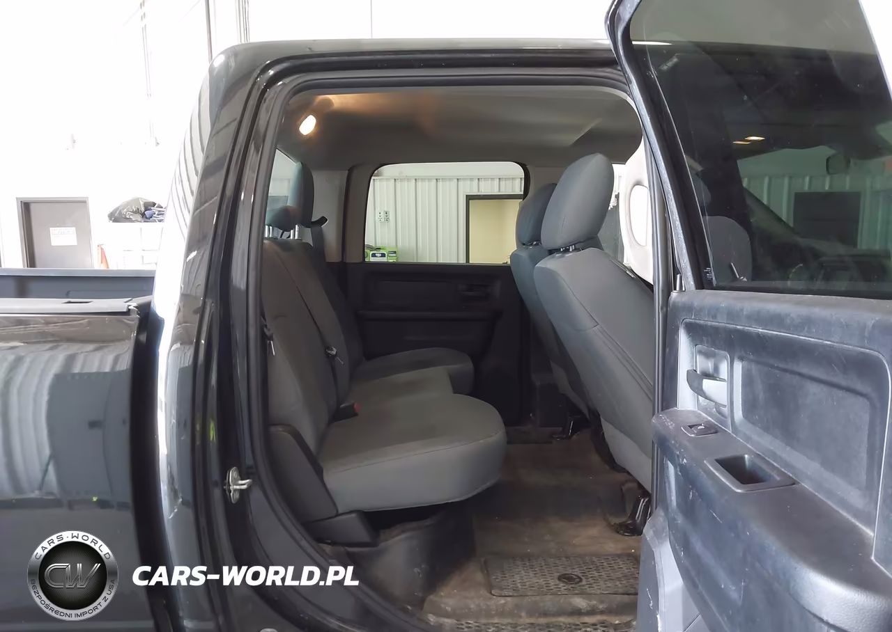 2017 Ram 3500 Tradesman 4X4 8' Box VIN:3C63R3GL5HG775283 - 8
