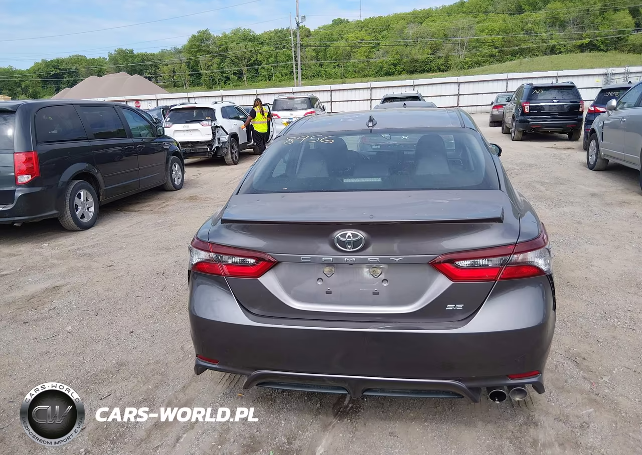 2021 Toyota Camry Se VIN:4T1G11AK8MU609204 - 16