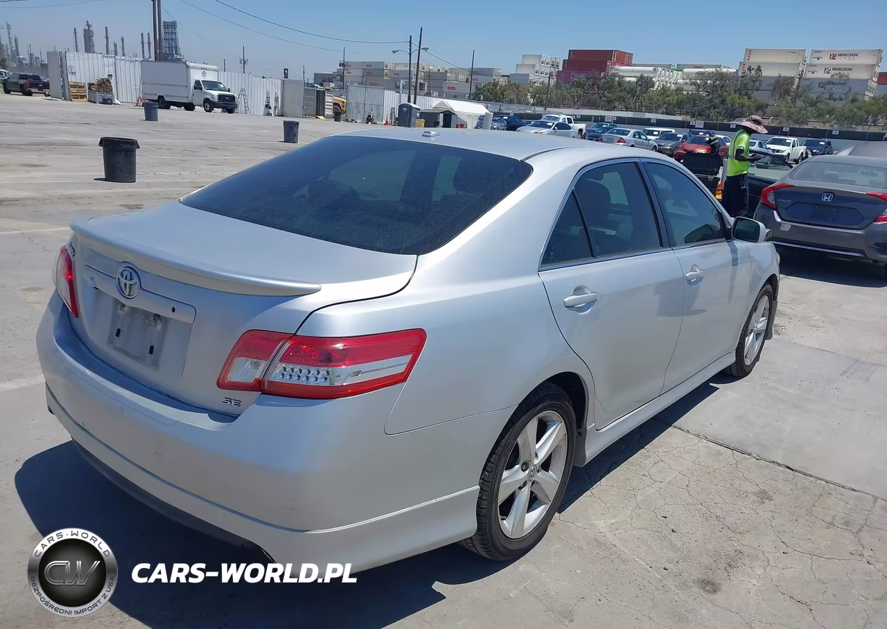 2011 Toyota Camry Se V6 VIN:4T1BK3EK4BU622008 - 4