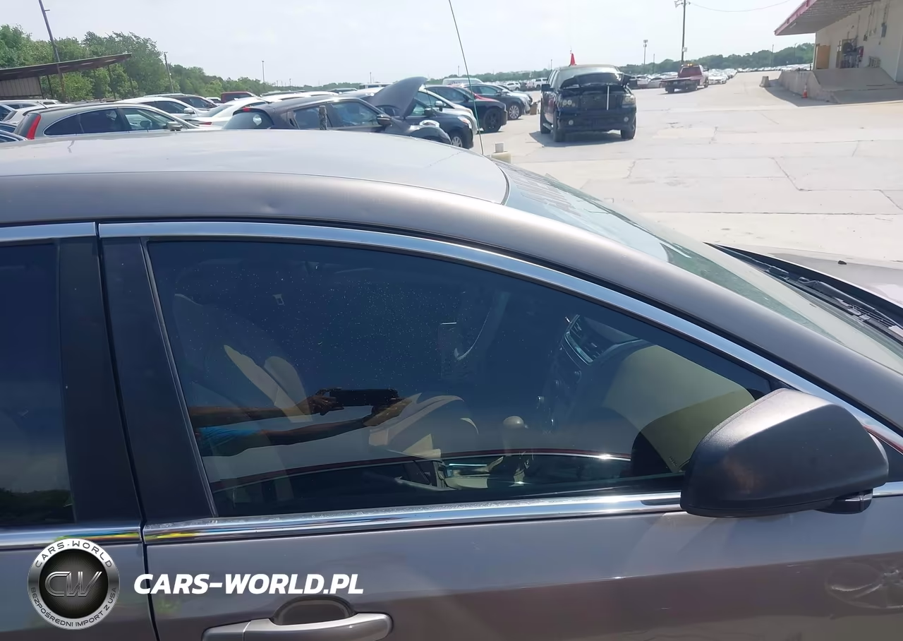 2011 Chevrolet Malibu Ls VIN:1G1ZB5E19BF258624 - 5