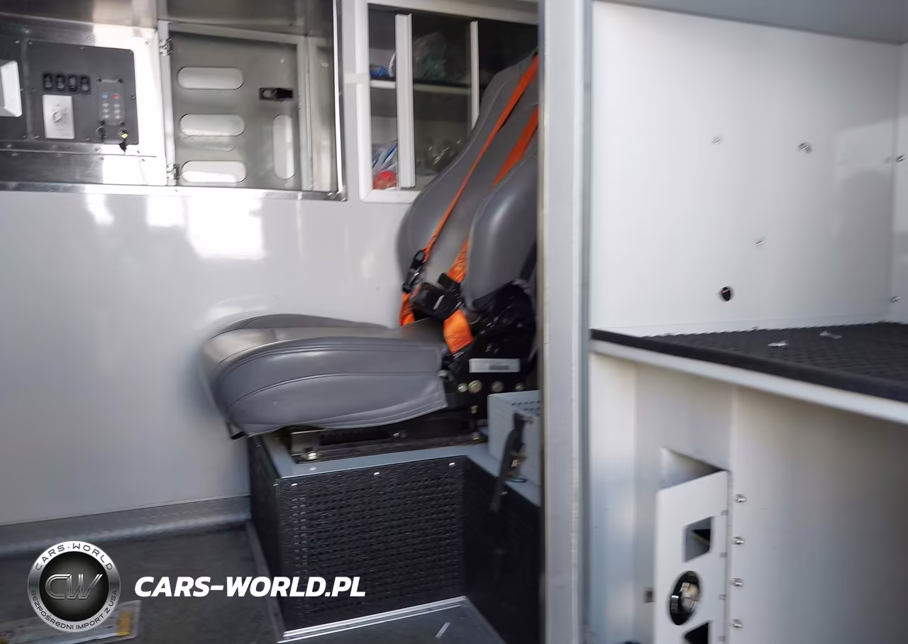 2019 Ford F-550 Chassis Xlt VIN:1FD0X5HT1KEF24556 - 13