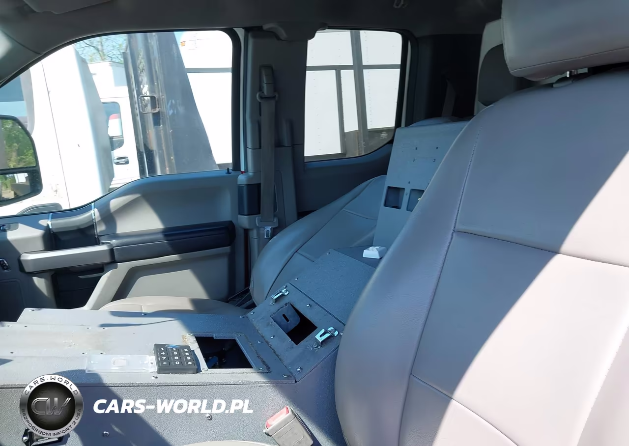 2019 Ford F-550 Chassis Xlt VIN:1FD0X5HT1KEF24556 - 6