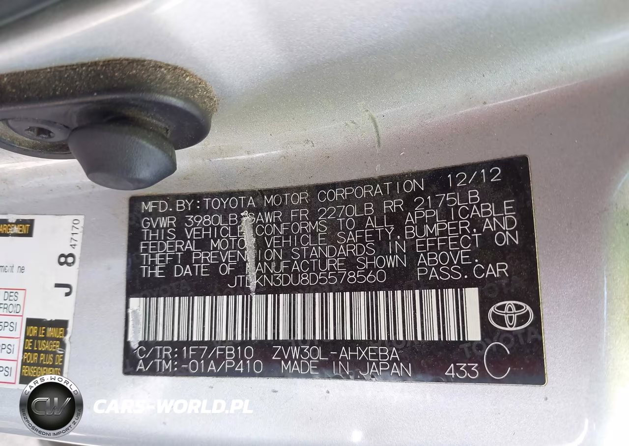 2013 Toyota Prius Two VIN:JTDKN3DU8D5578560 - 9