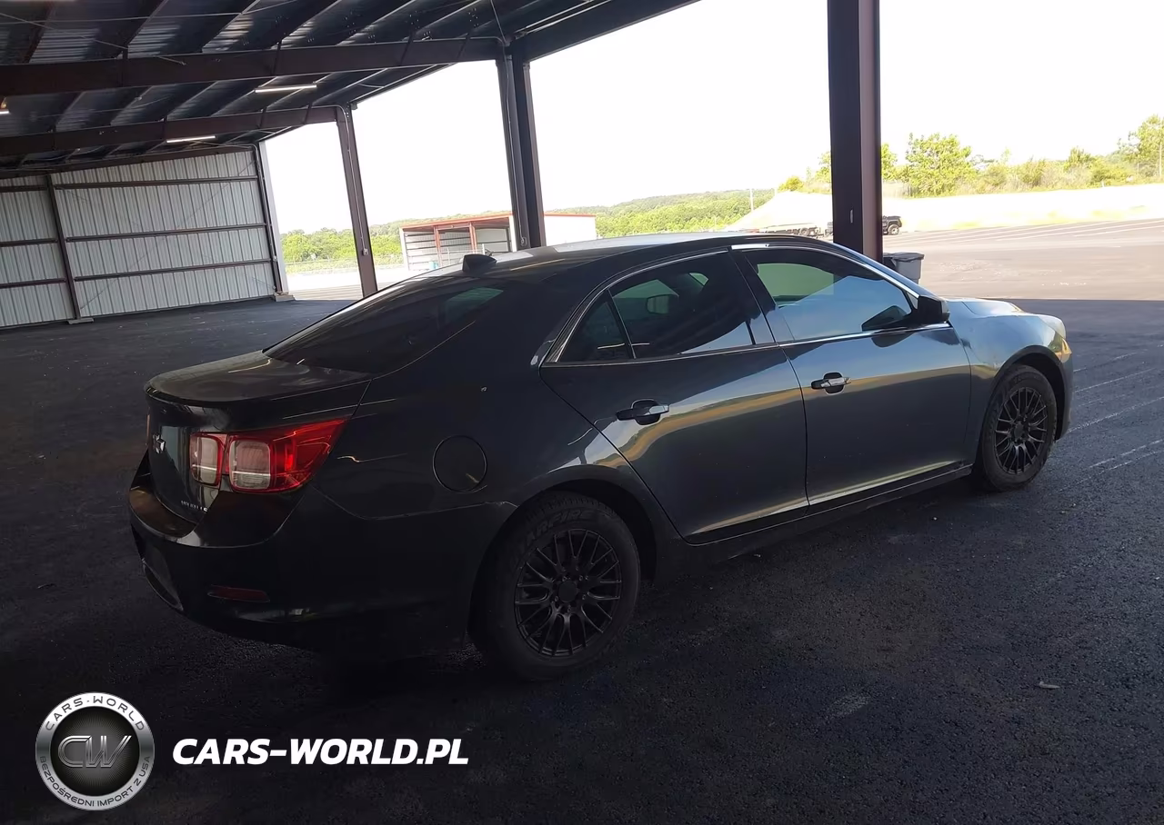 2014 Chevrolet Malibu 1Ls VIN:1G11B5SL1EF124438 - 4