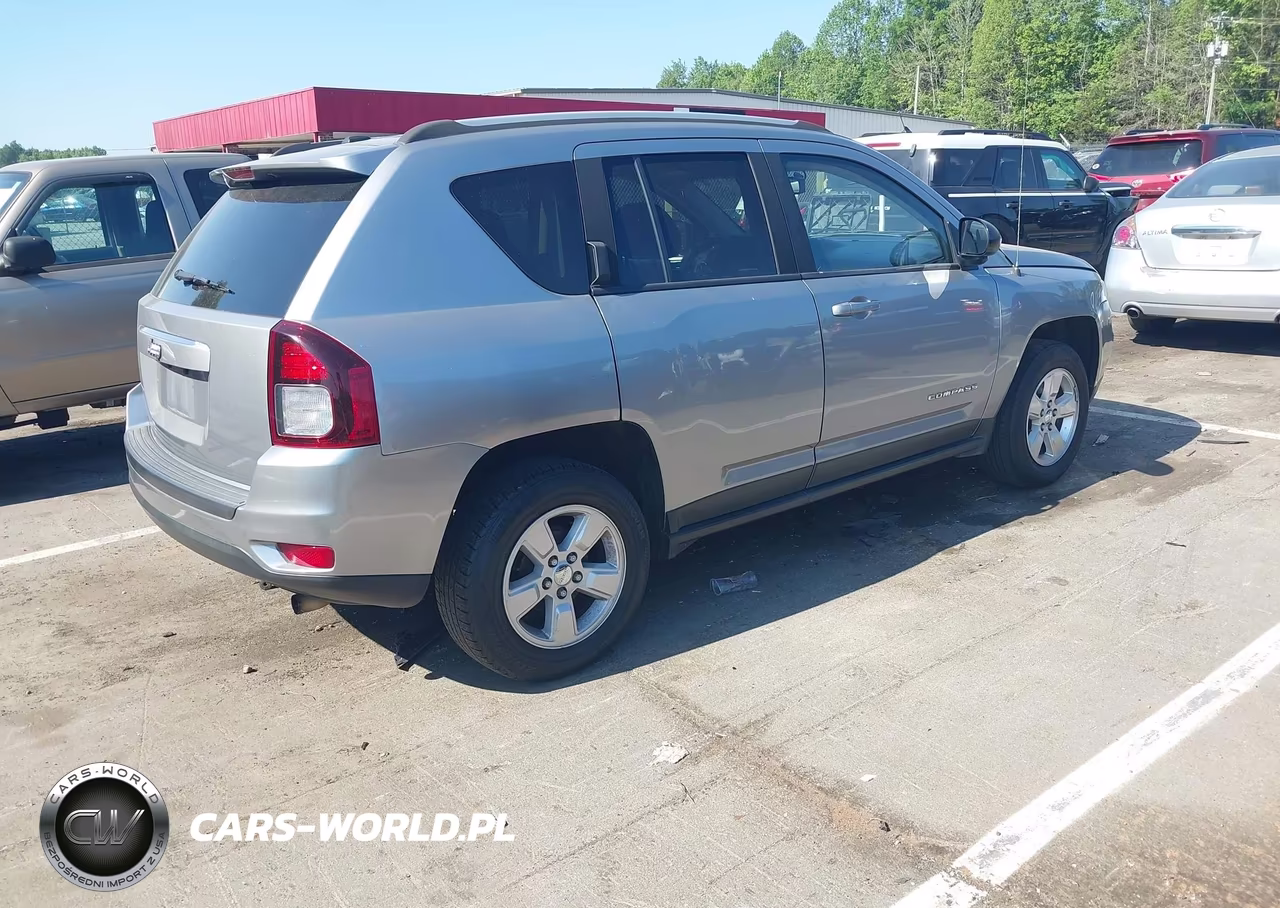 2016 Jeep Compass Sport VIN:1C4NJCBB8GD765026 - 4