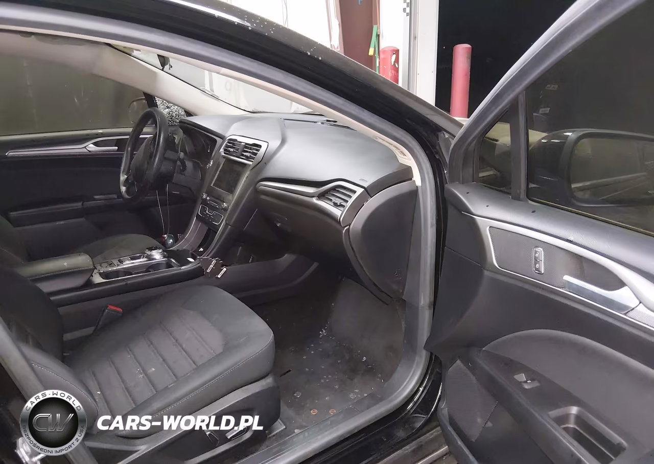 2018 Ford Fusion Se VIN:3FA6P0HD4JR222481 - 5