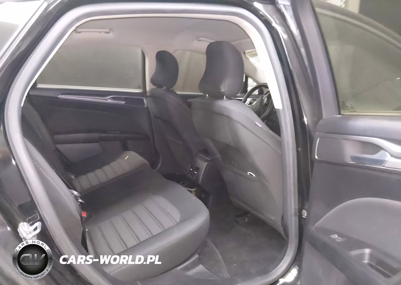 2018 Ford Fusion Se VIN:3FA6P0HD4JR222481 - 8