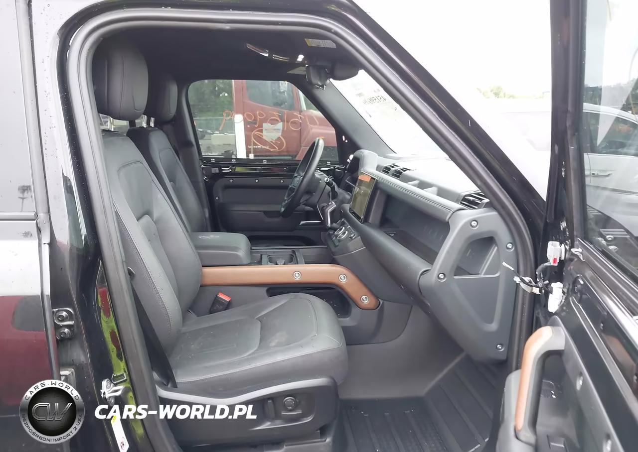 2024 Land Rover Defender 110 P400 X VIN:SALEXEEU6R2260987 - 5