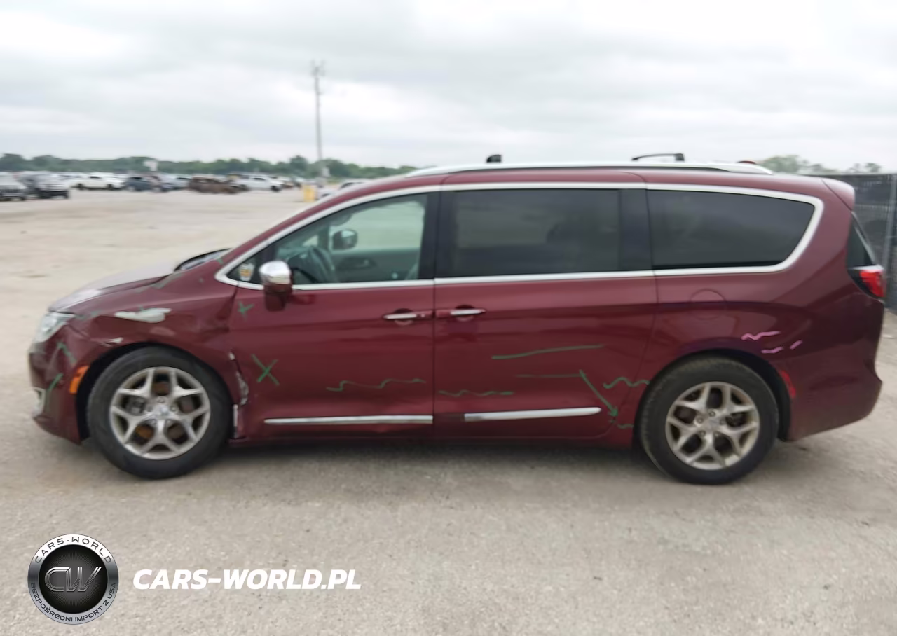 2017 Chrysler Pacifica Limited VIN:2C4RC1GG8HR610947 - 14
