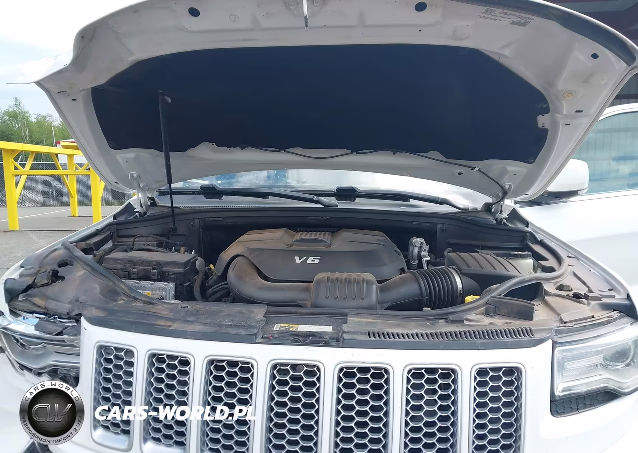 2015 Jeep Grand Cherokee Summit VIN:1C4RJFJG1FC955402 - 10