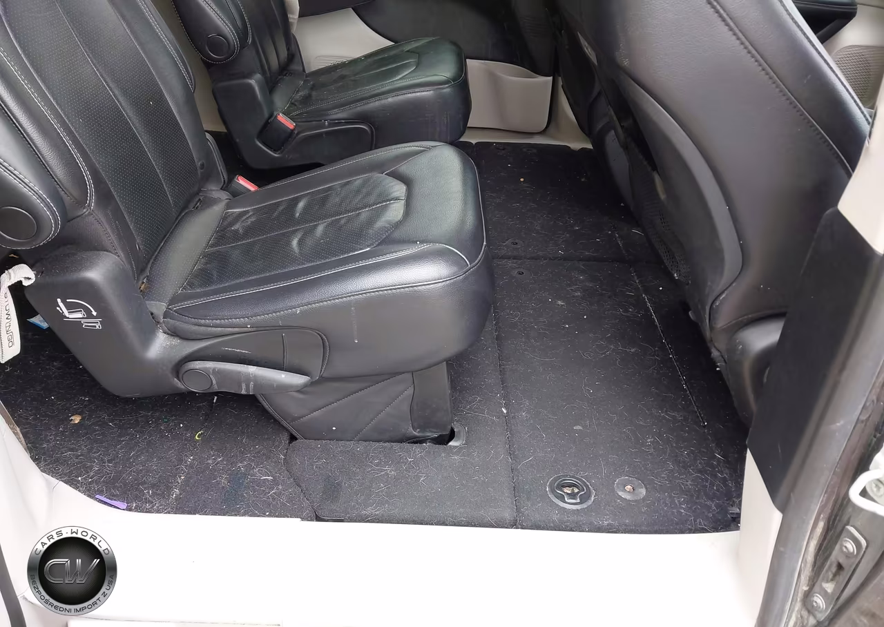 2022 Chrysler Pacifica Touring L VIN:2C4RC1BG1NR214989 - 8