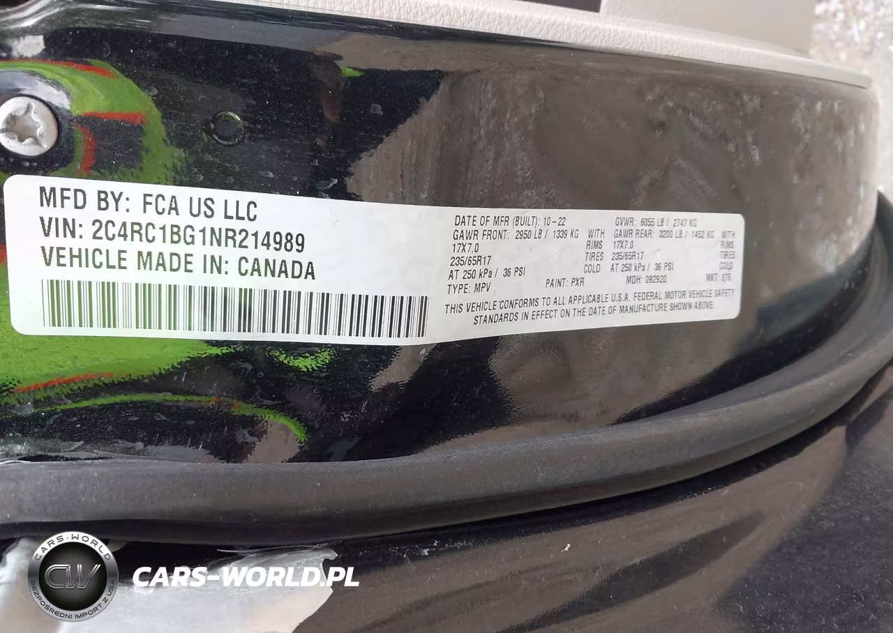 2022 Chrysler Pacifica Touring L VIN:2C4RC1BG1NR214989 - 9